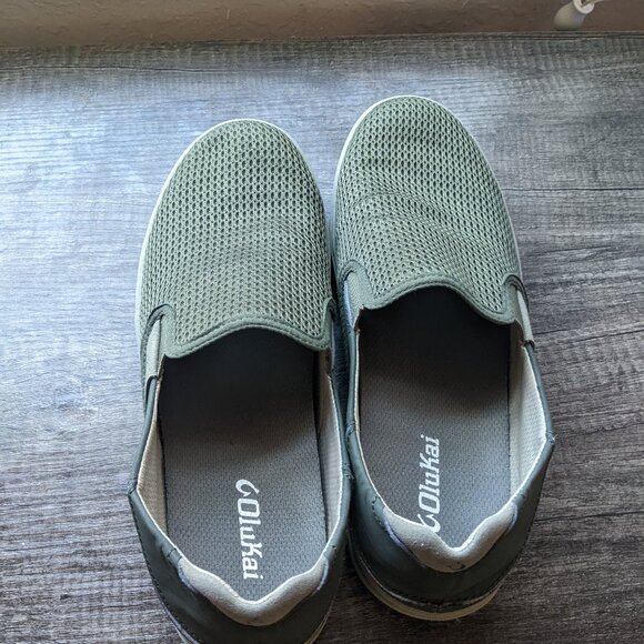 OluKai Lae’ahi Slip on Sneaker Size 10 - Picture 2 of 4